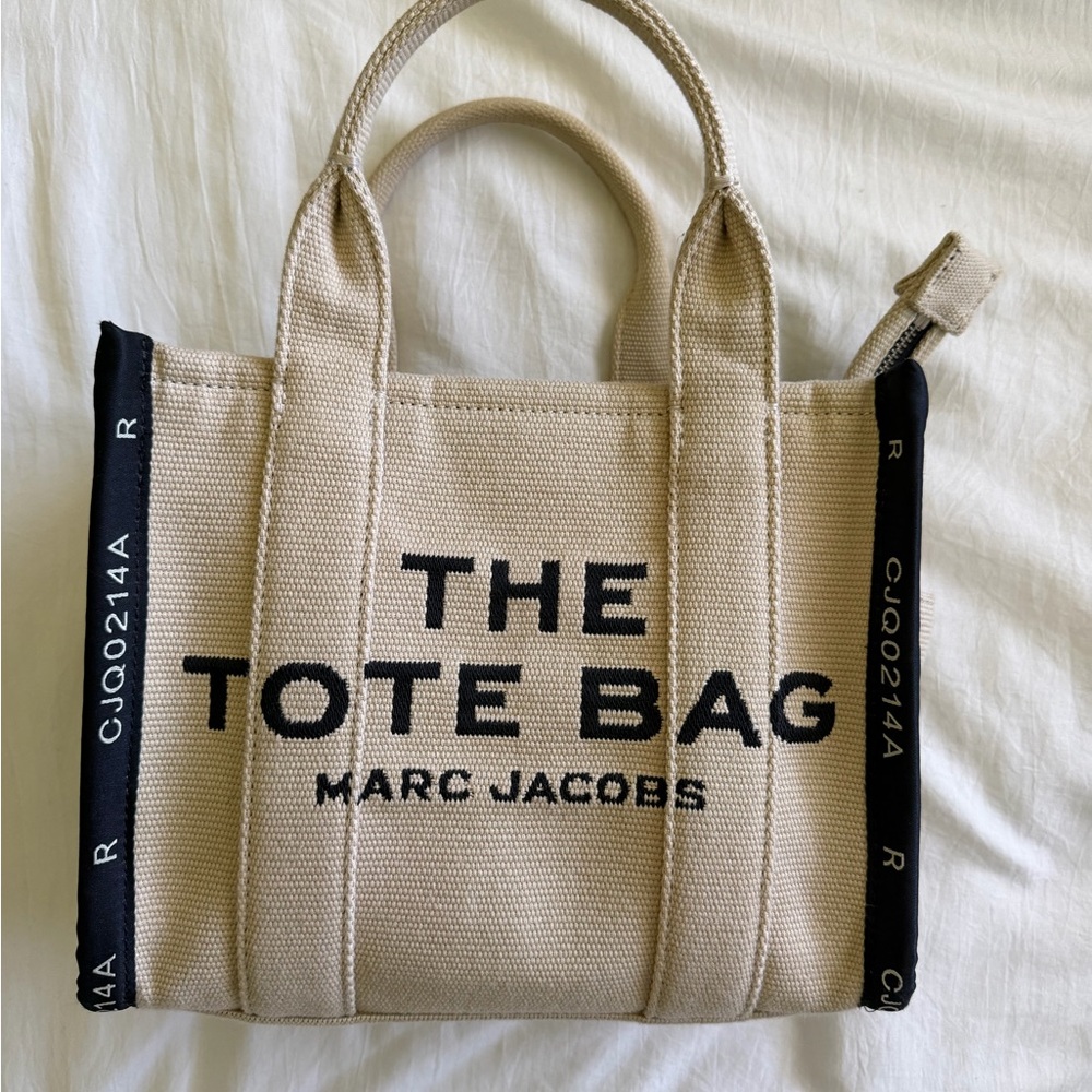 Marc Jacobs Tan Tote Bag